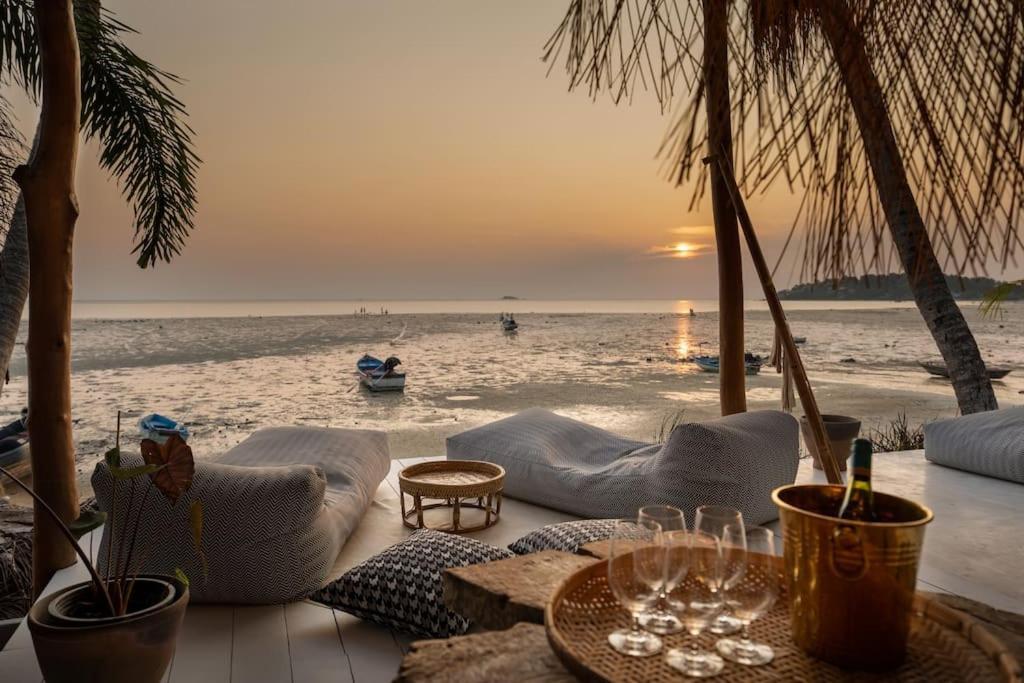 Villa Le Cerf Dore Hinkong Exteriér fotografie